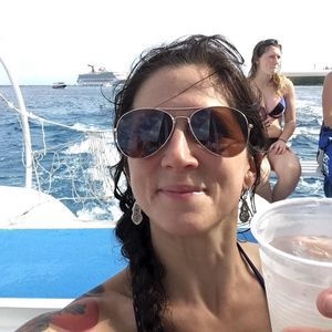 Meet your Posher, Meredith